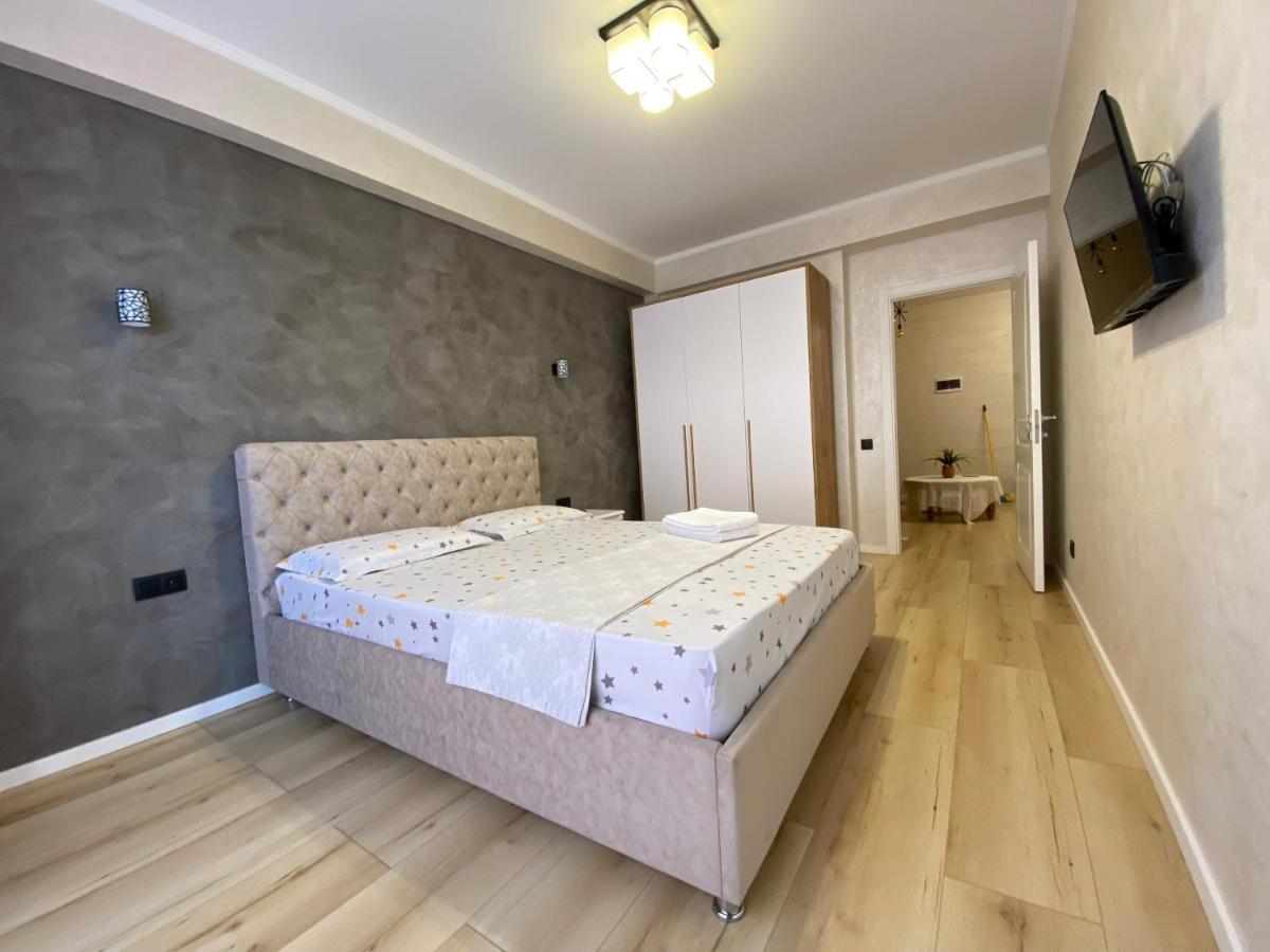 Apartament Lux Chisinau Exterior photo